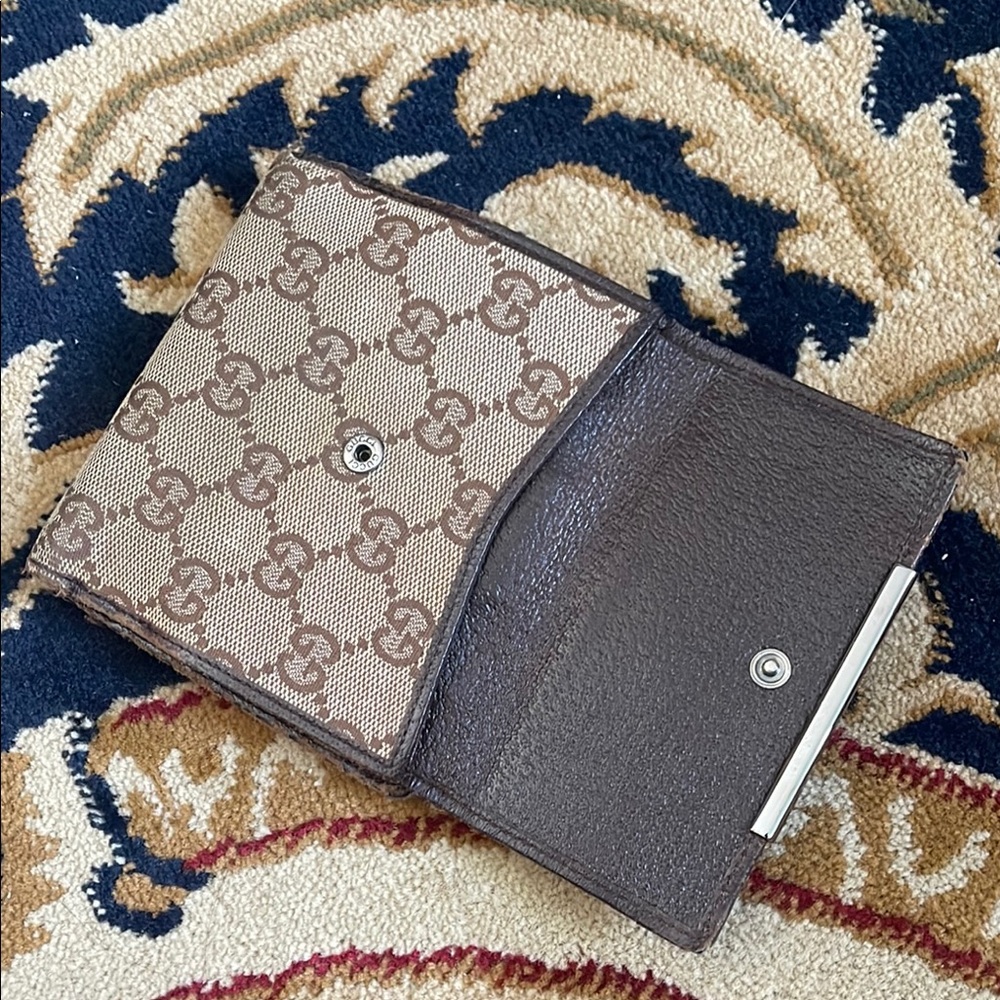 Gucci Brown Monogram GG Canvas Wallet - Picture 8 of 12